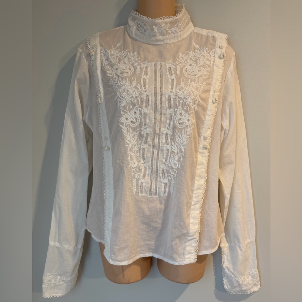 J. Peterman Romantic Victorian White Shirt Intricate Embroidery Back Tie size 8